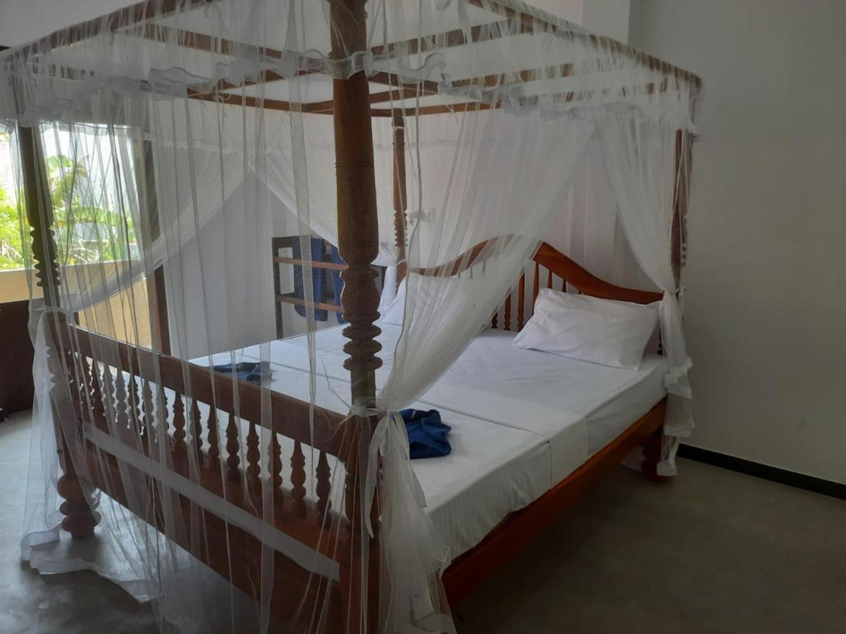Bluefin Place To Stay Унаватуна Екстериор снимка