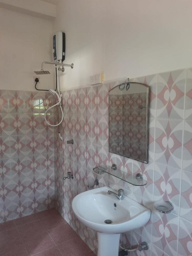 Bluefin Place To Stay Унаватуна Екстериор снимка